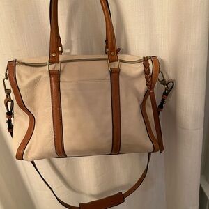 Elegant Cream and Brown fossil Leather Handbag